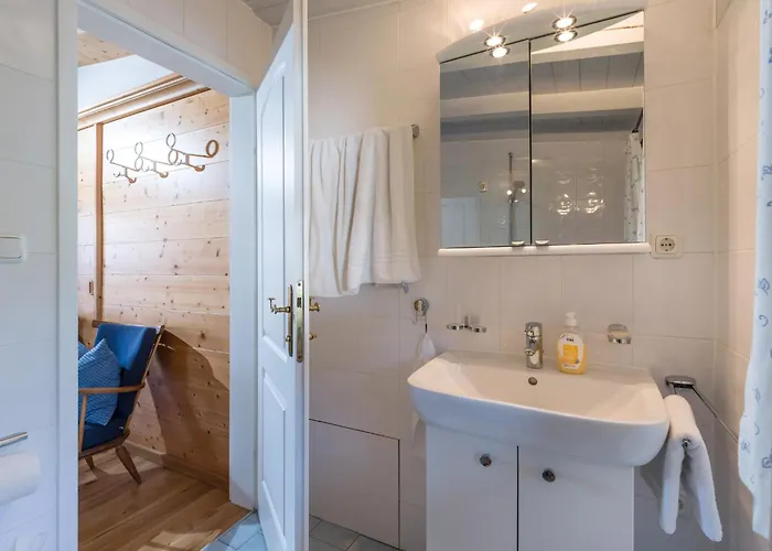 아파트 Kleines Mit Garten - By Nv-appartements 키츠부헬